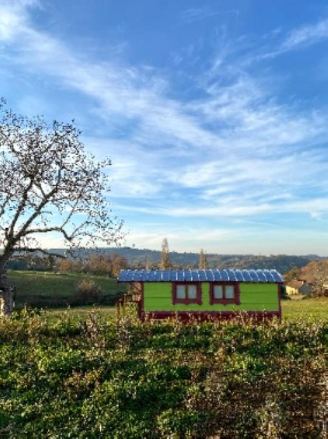 Le Jardin De Lyno Villa Belves Bagian luar foto